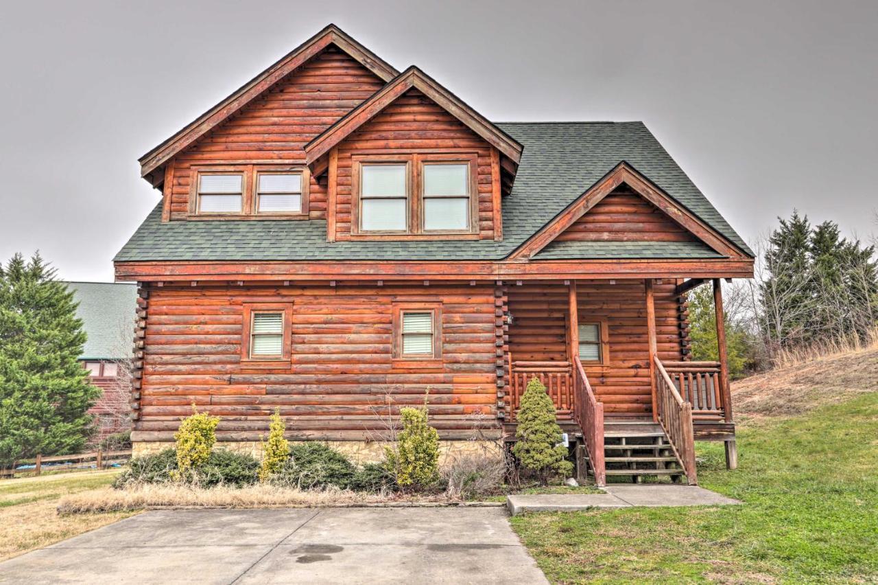 Pigeon Forge Cabin With Games, 1 Mi To Parkway! Bagian luar foto